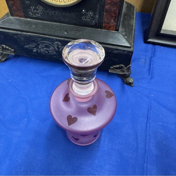 Royal Limited Crystal Glass Perfume Bottle Brushed Pink Burgundy Hearts Empty - Picture 4 of 8